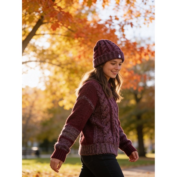 Heat Holders Womens Purple Cable Knit Beanie Thermal HeatWeaver Lined Winter Hat - Picture 3 of 6